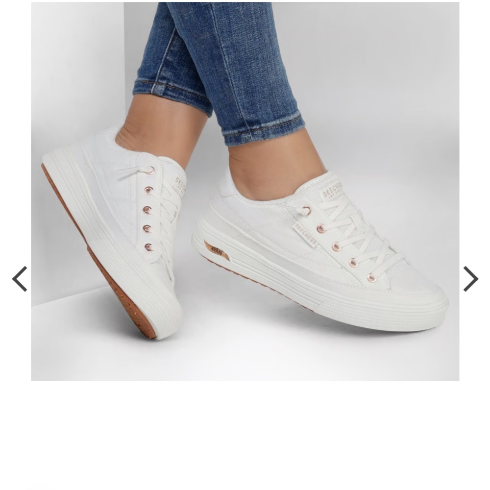 Skechers White Women's Sneakers